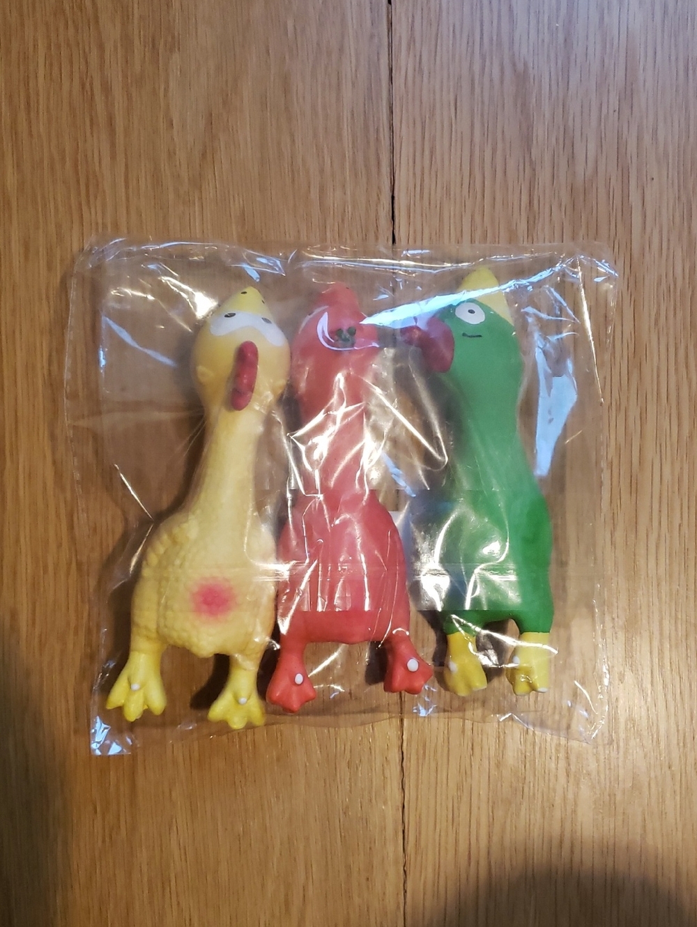 Guiwawa Squeaky Rubber Chicken Dog Toys. Yellow, Red, Green
